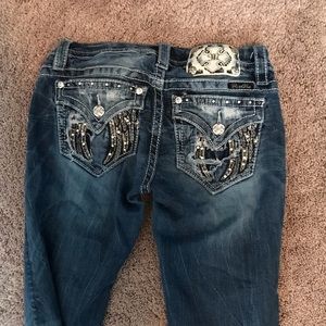 Buckle jeans